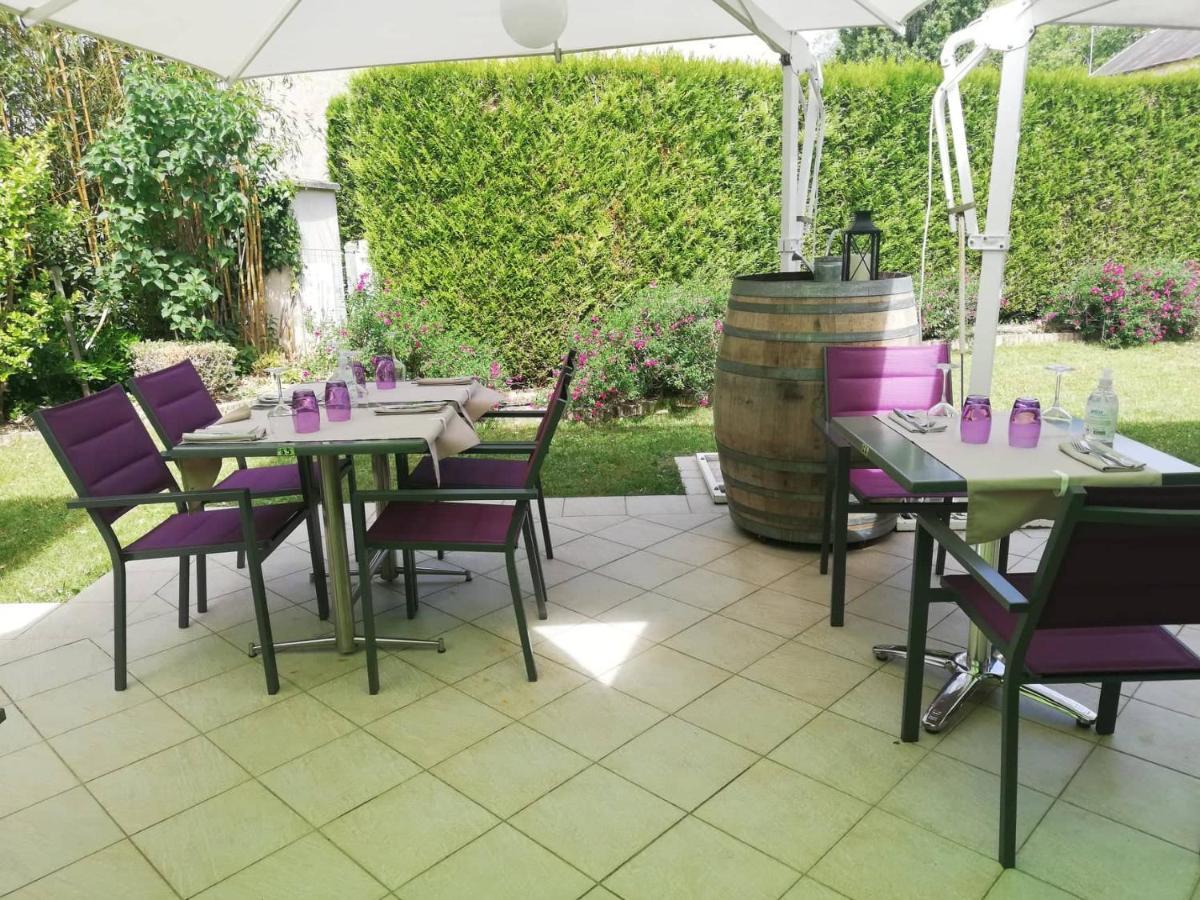 L'Orée Des Bois La Breille-les-Pins Extérieur photo